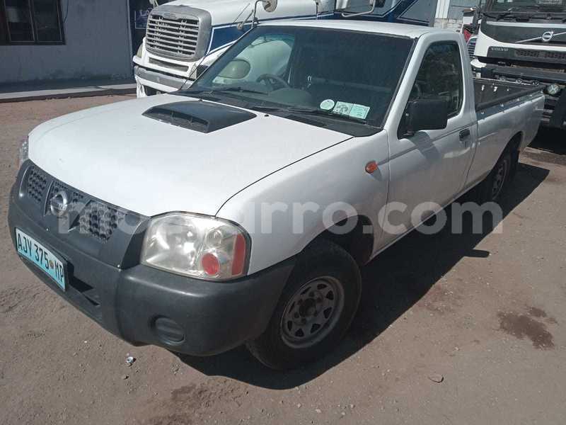 Big with watermark nissan hardbody maputo maputo 29061