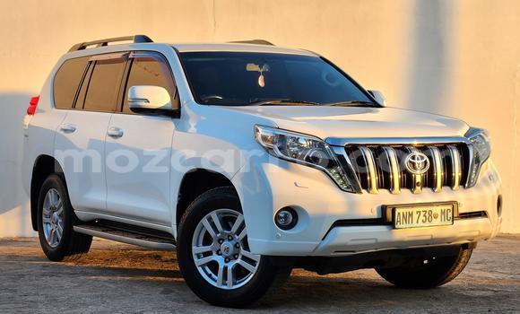 Buy Used Toyota Land Cruiser Prado White Car in Maputo in Maputo Buy Used Toyota Land Cruiser Prado White Car in Maputo in Maputo