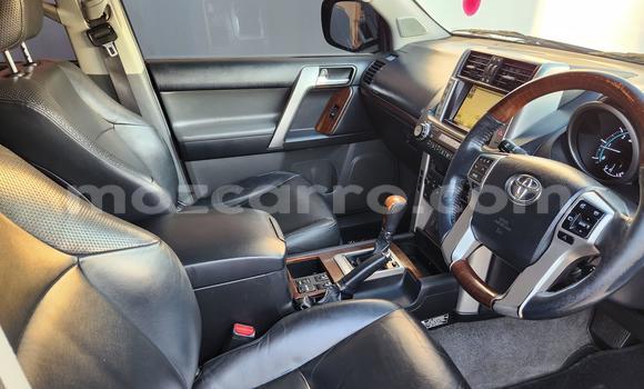 Buy Used Toyota Land Cruiser Prado White Car in Maputo in Maputo Buy Used Toyota Land Cruiser Prado White Car in Maputo in Maputo