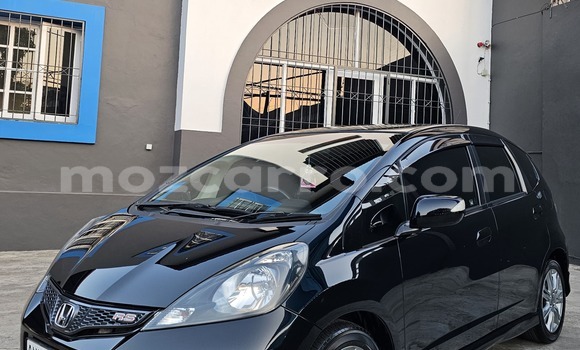 Comprar Usado Honda Fit Preto Carro em Maputo em Maputo