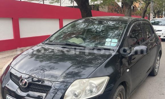 Tenga Tsaru Toyota Auris Nhema Mota in Maputo in Maputo Tenga Tsaru Toyota Auris Nhema Mota in Maputo in Maputo