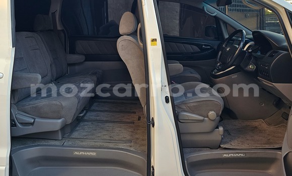 Nunua Ilio tumika Toyota Alphard Nyeupe Gari ndani ya Maputo nchini Maputo Nunua Ilio tumika Toyota Alphard Nyeupe Gari ndani ya Maputo nchini Maputo