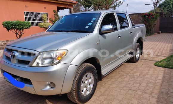 Comprar Usado Toyota Hilux Prata Carro em Maputo em Maputo Comprar Usado Toyota Hilux Prata Carro em Maputo em Maputo