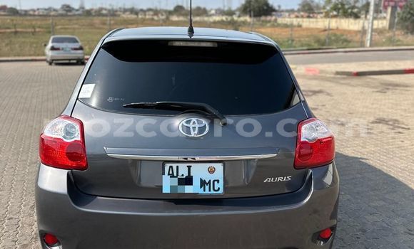 Comprar Usado Toyota Auris Prata Carro em Maputo em Maputo Comprar Usado Toyota Auris Prata Carro em Maputo em Maputo