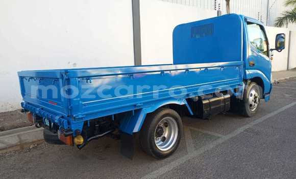 Nunua Ilio tumika Toyota Dyna Bluu Gari ndani ya Maputo nchini Maputo Nunua Ilio tumika Toyota Dyna Bluu Gari ndani ya Maputo nchini Maputo