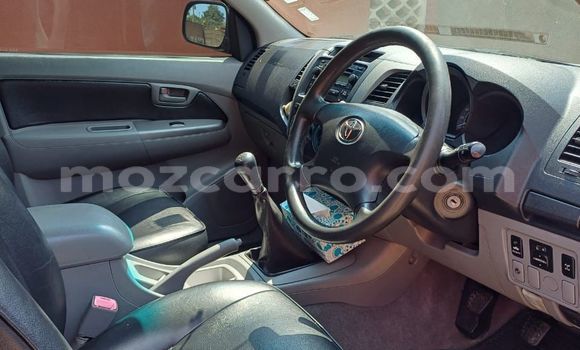 Nunua Ilio tumika Toyota Hilux Nyingine Gari ndani ya Maputo nchini Maputo Nunua Ilio tumika Toyota Hilux Nyingine Gari ndani ya Maputo nchini Maputo