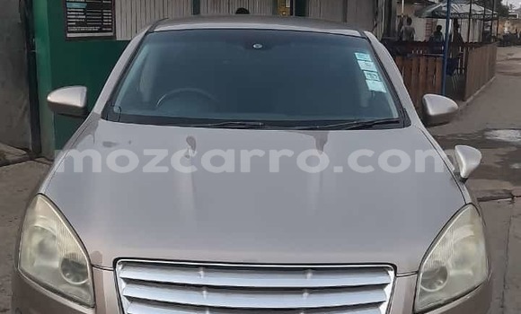 Tenga Tsaru Nissan Dualis Beige Mota in Maputo in Maputo Tenga Tsaru Nissan Dualis Beige Mota in Maputo in Maputo