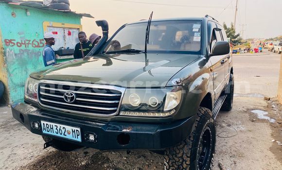 Tenga Tsaru Toyota Land Cruiser Girinhi Mota in Maputo in Maputo Tenga Tsaru Toyota Land Cruiser Girinhi Mota in Maputo in Maputo