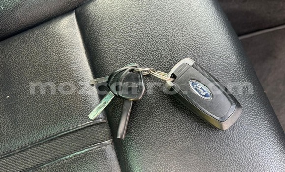 Buy New Ford Escape Brown Car in Maputo in Maputo Buy New Ford Escape Brown Car in Maputo in Maputo