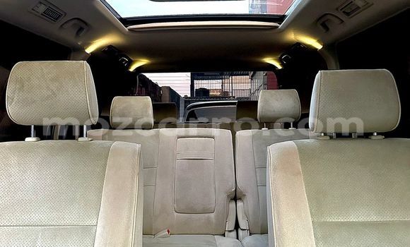 Comprar Usado Toyota Alphard Prata Carro em Maputo em Maputo Comprar Usado Toyota Alphard Prata Carro em Maputo em Maputo