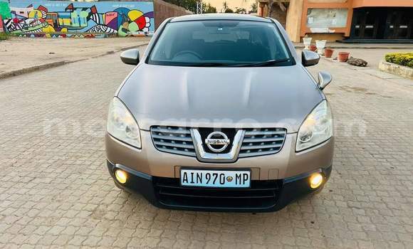 Tenga Tsaru Nissan Dualis Beige Mota in Maputo in Maputo Tenga Tsaru Nissan Dualis Beige Mota in Maputo in Maputo