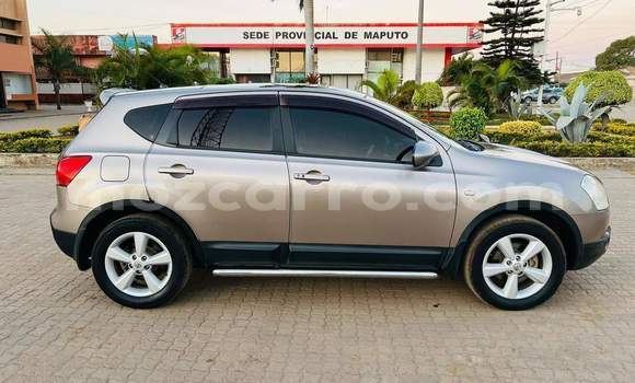 Tenga Tsaru Nissan Dualis Beige Mota in Maputo in Maputo Tenga Tsaru Nissan Dualis Beige Mota in Maputo in Maputo