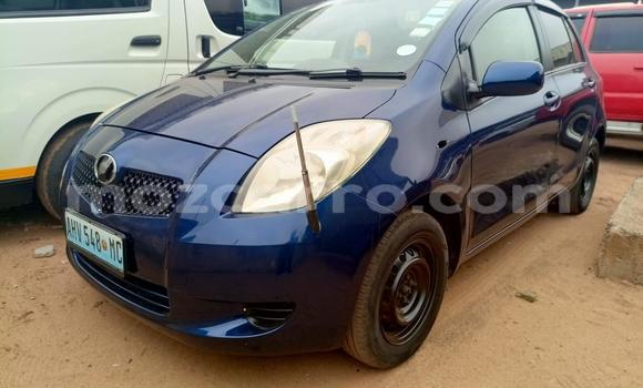 Comprar Novo Toyota Vitz Azul Carro em Maputo em Maputo Comprar Novo Toyota Vitz Azul Carro em Maputo em Maputo