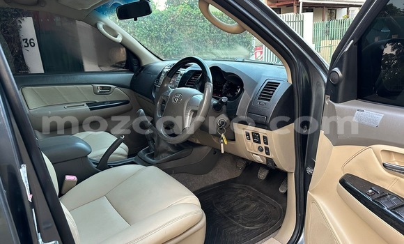 Tenga Itsva AC Ace Bhurawuni Mota in Maputo in Maputo Tenga Itsva AC Ace Bhurawuni Mota in Maputo in Maputo