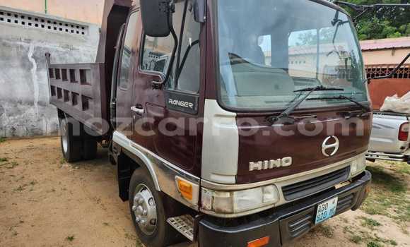 Comprar Usado Hino Ranger De outros Caminhão em Maputo em Maputo