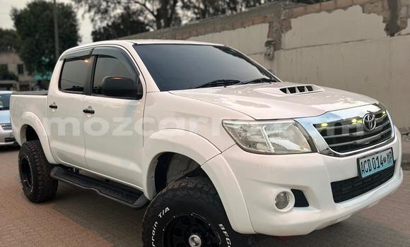 Buy Used Toyota Hilux White Car in Maputo in Maputo Buy Used Toyota Hilux White Car in Maputo in Maputo