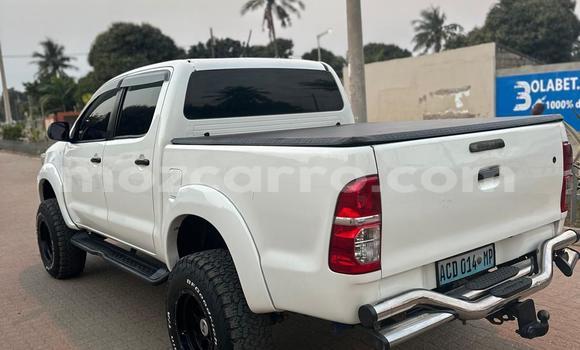 Buy Used Toyota Hilux White Car in Maputo in Maputo Buy Used Toyota Hilux White Car in Maputo in Maputo