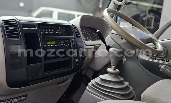 Nunua Ilio tumika Toyota Town Ace Nyeupe Gari ndani ya Maputo nchini Maputo Nunua Ilio tumika Toyota Town Ace Nyeupe Gari ndani ya Maputo nchini Maputo