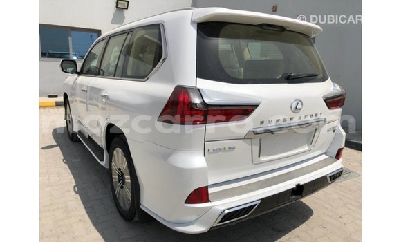 Comprar Importar Lexus LX Branco Carro em Import - Dubai em Cabo Delgado Comprar Importar Lexus LX Branco Carro em Import - Dubai em Cabo Delgado