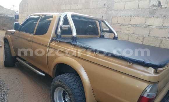 Tenga Tsaru Mitsubishi Colt Zvimwe Mota in Maputo in Maputo Tenga Tsaru Mitsubishi Colt Zvimwe Mota in Maputo in Maputo