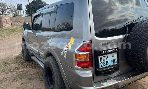 Comprar Usado Mitsubishi Pajero De outros Carro em Maputo em Maputo Comprar Usado Mitsubishi Pajero De outros Carro em Maputo em Maputo