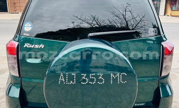 Nunua Ilio tumika Toyota Rush Kijani Gari ndani ya Maputo nchini Maputo Nunua Ilio tumika Toyota Rush Kijani Gari ndani ya Maputo nchini Maputo