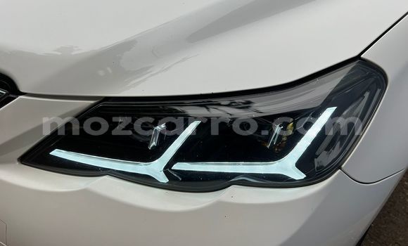 Comprar Usado Toyota Mark X Branco Carro em Maputo em Maputo Comprar Usado Toyota Mark X Branco Carro em Maputo em Maputo