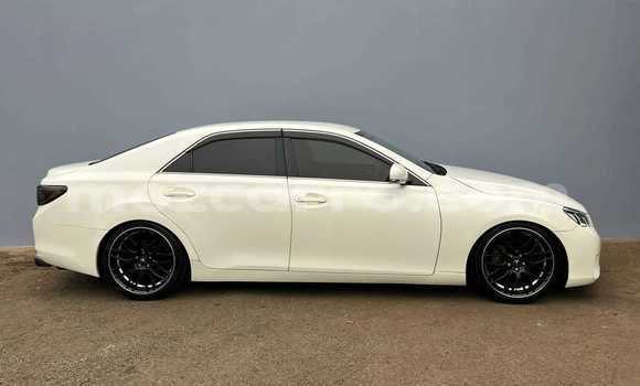 Comprar Usado Toyota Mark X Branco Carro em Maputo em Maputo Comprar Usado Toyota Mark X Branco Carro em Maputo em Maputo