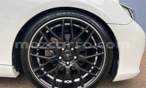 Comprar Usado Toyota Mark X Branco Carro em Maputo em Maputo Comprar Usado Toyota Mark X Branco Carro em Maputo em Maputo