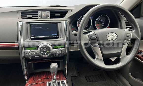 Comprar Usado Toyota Mark X Branco Carro em Maputo em Maputo Comprar Usado Toyota Mark X Branco Carro em Maputo em Maputo