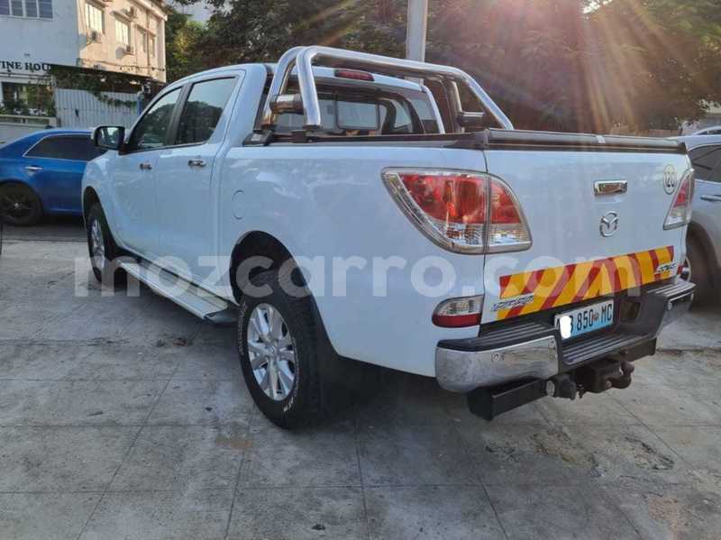 Big with watermark mazda bt 50 maputo maputo 29186