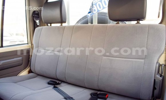 Buy Import Toyota Land Cruiser White Car in Import - Dubai in Cabo Delgado Buy Import Toyota Land Cruiser White Car in Import - Dubai in Cabo Delgado