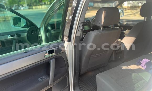 Nunua Ilio tumika Volkswagen Touareg Beige Gari ndani ya Maputo nchini Maputo Nunua Ilio tumika Volkswagen Touareg Beige Gari ndani ya Maputo nchini Maputo