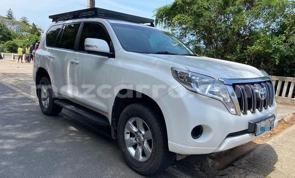 Comprar Usado Toyota Land Cruiser Prado Branco Carro em Maputo em Maputo Comprar Usado Toyota Land Cruiser Prado Branco Carro em Maputo em Maputo