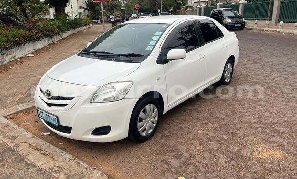 Comprar Usado Toyota Belta Branco Carro em Maputo em Maputo Comprar Usado Toyota Belta Branco Carro em Maputo em Maputo