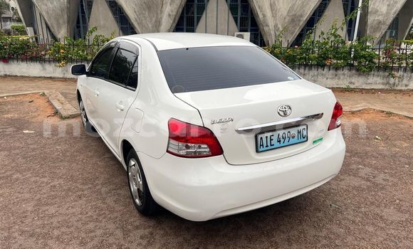 Comprar Usado Toyota Belta Branco Carro em Maputo em Maputo Comprar Usado Toyota Belta Branco Carro em Maputo em Maputo