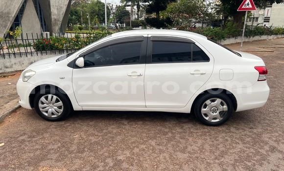 Comprar Usado Toyota Belta Branco Carro em Maputo em Maputo Comprar Usado Toyota Belta Branco Carro em Maputo em Maputo