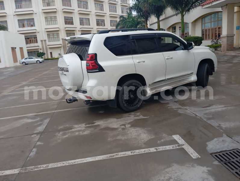 Big with watermark toyota land cruiser prado maputo maputo 29213