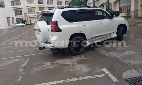 Buy Used Toyota Land Cruiser Prado White Car in Maputo in Maputo Buy Used Toyota Land Cruiser Prado White Car in Maputo in Maputo