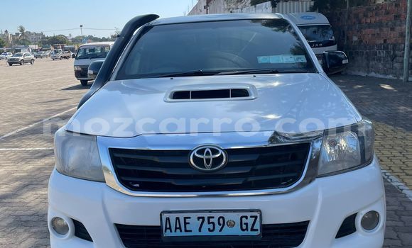 Tenga Tsaru Toyota Hilux Chena Mota in Maputo in Maputo Tenga Tsaru Toyota Hilux Chena Mota in Maputo in Maputo
