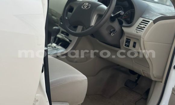 Nunua Ilio tumika Toyota Axio Nyeupe Gari ndani ya Maputo nchini Maputo Nunua Ilio tumika Toyota Axio Nyeupe Gari ndani ya Maputo nchini Maputo