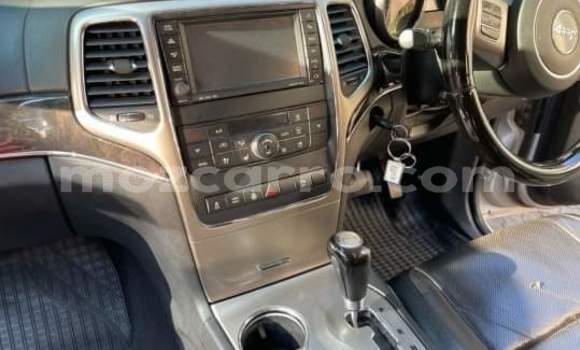 Comprar Usado Jeep Cherokee De outros Carro em Maputo em Maputo Comprar Usado Jeep Cherokee De outros Carro em Maputo em Maputo