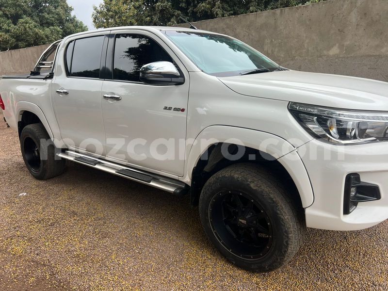 Big with watermark toyota hilux maputo maputo 29263