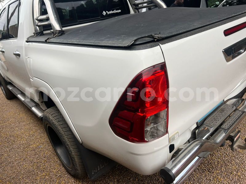 Big with watermark toyota hilux maputo maputo 29263