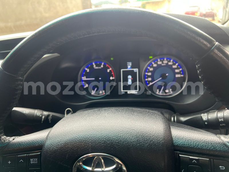 Big with watermark toyota hilux maputo maputo 29263