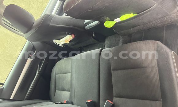 Comprar Novo Toyota Hilux Branco Carro em Maputo em Maputo Comprar Novo Toyota Hilux Branco Carro em Maputo em Maputo