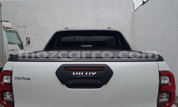 Comprar Novo Toyota Hilux Branco Carro em Maputo em Maputo Comprar Novo Toyota Hilux Branco Carro em Maputo em Maputo
