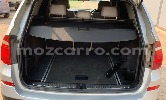 Comprar Usado BMW X3 Prata Carro em Maputo em Maputo Comprar Usado BMW X3 Prata Carro em Maputo em Maputo