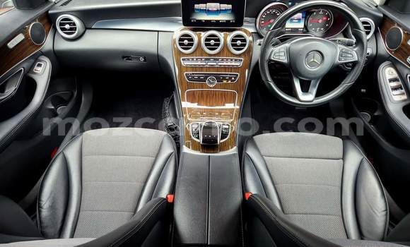 Buy Used Mercedes‒Benz 200 Red Car in Maputo in Maputo Buy Used Mercedes‒Benz 200 Red Car in Maputo in Maputo