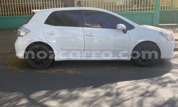 Nunua Ilio tumika Toyota Blade Nyeupe Gari ndani ya Maputo nchini Maputo Nunua Ilio tumika Toyota Blade Nyeupe Gari ndani ya Maputo nchini Maputo